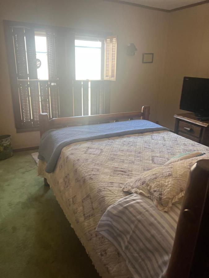 Endless Mountain Adventure Villa Renovo Bagian luar foto